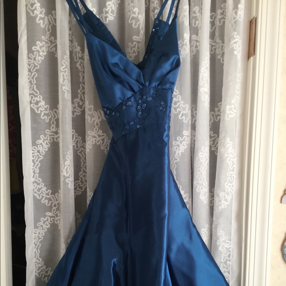 Jessica McClintock short dress